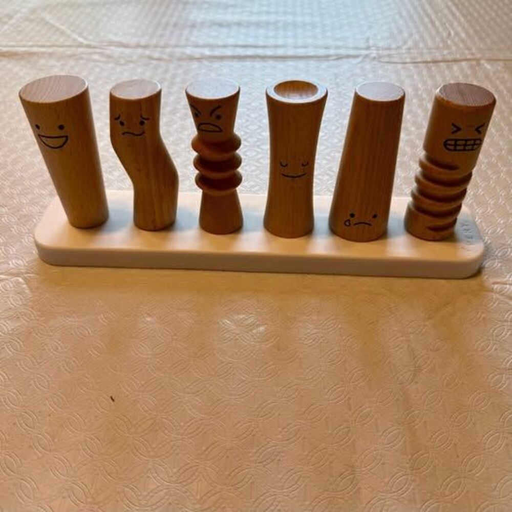 Lovevery Observer Play Kit - Incomplete - Picture 4 of 8